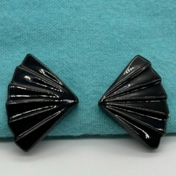 Vintage Lucite Plastic Earrings Similar to Bakelite Black Fan Shape, Screw-Backs - Picture 2 of 10